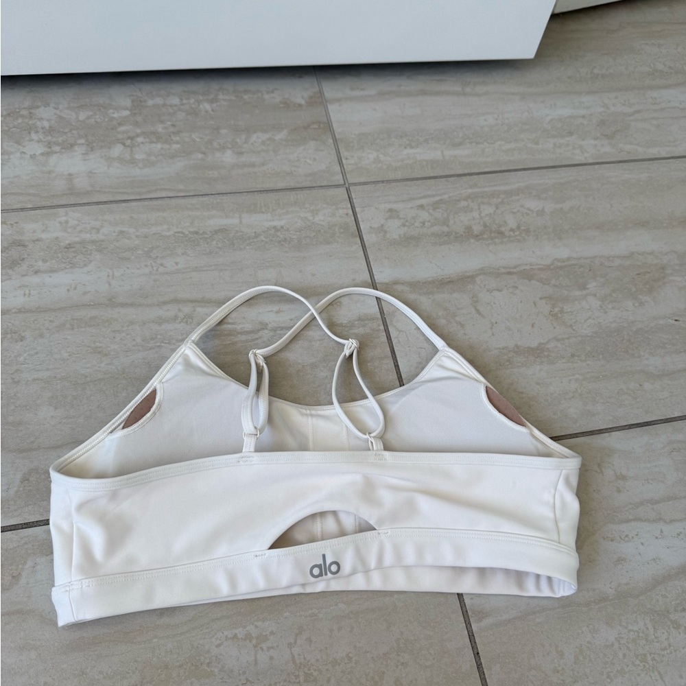 Alo White Sports Bra